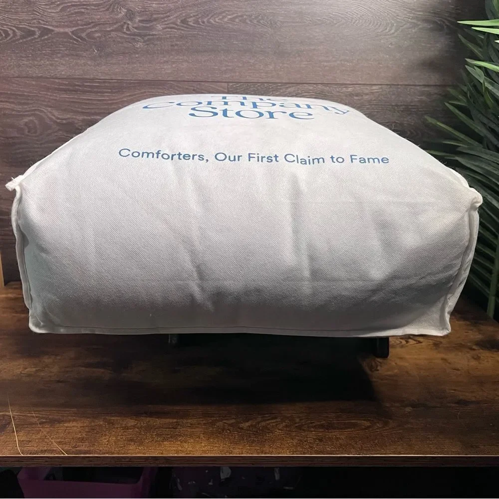 The Company Store Cotton Classic Smooth Wrinkle-Free Sateen Comforter. New!